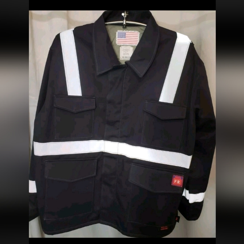 NWOT Men's FR Navy Blue Work Jacket with Reflective Stripes